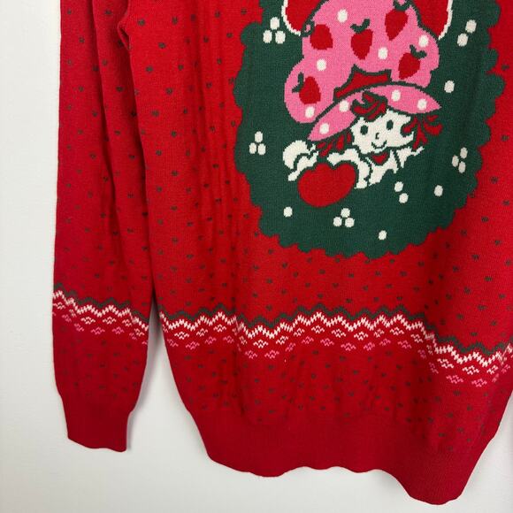 NWT BoxLunch Strawberry Shortcake Wreath Portrait Red Knit Holiday Sweater XS - Picture 4 of 11